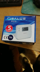 Termostat Salus RT 310 nije wi fi, nije bezzicni