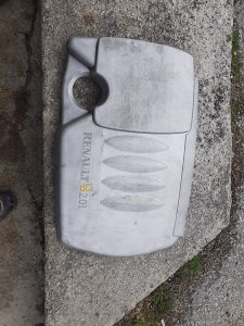 Poklopac motora laguna 2,0dci
