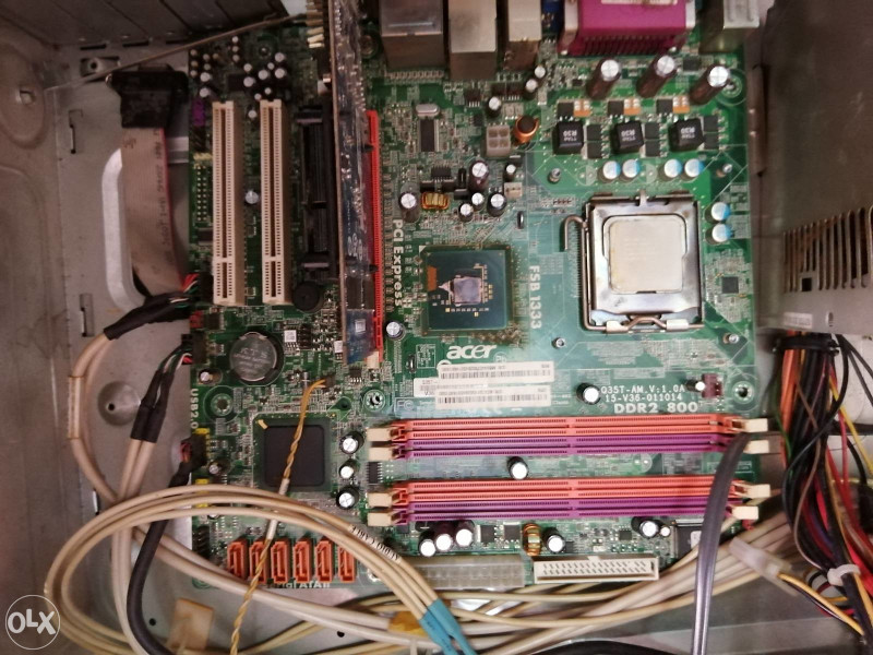 Maticna Acer Q35T-AM i procesor intel i5 2400