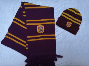 Harry Potter Gryffindor zimski šal i kapa
