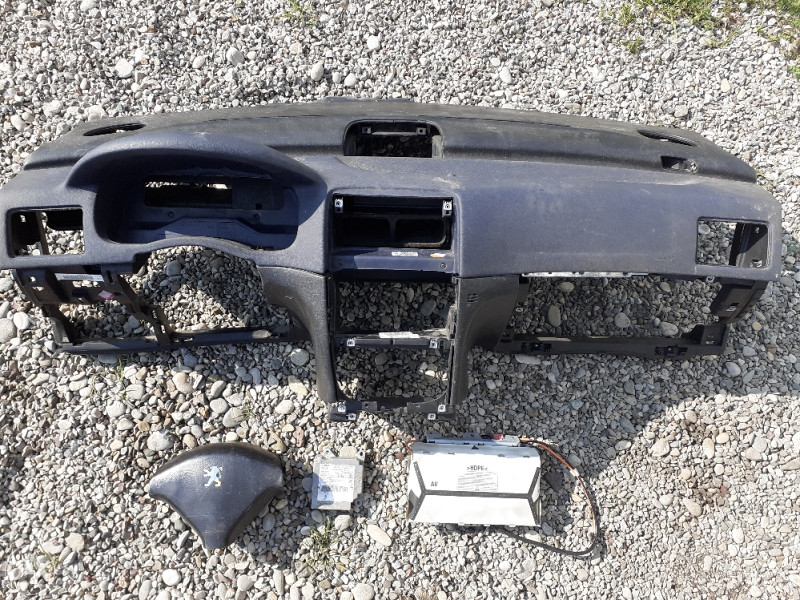 Instrument Tabla i jastuci PeuegeotPezo 307 Instrument table OLX.ba