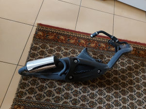 Aprilia auspuh