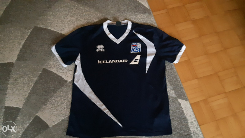 ICELAND dres vel. M