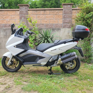 Gilera GP 800