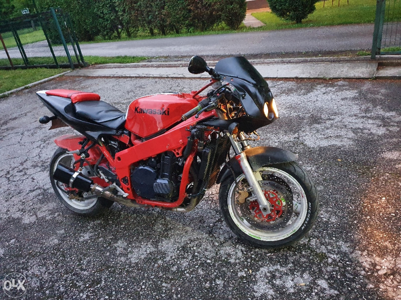 Motocikl Kawasaki Zx750h