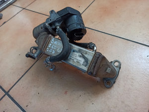 EGR Hladnjak BMW E60 2.0D 2009god N47