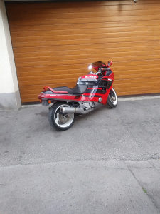 Honda cbr 1000f Huricane