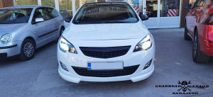 Opel Astra J prednji lip prefacelift GG