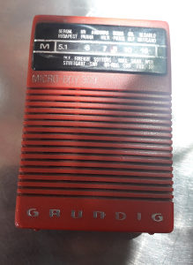 GRUNDIG Micro Boy 300 vintage radio ISPRAVAN