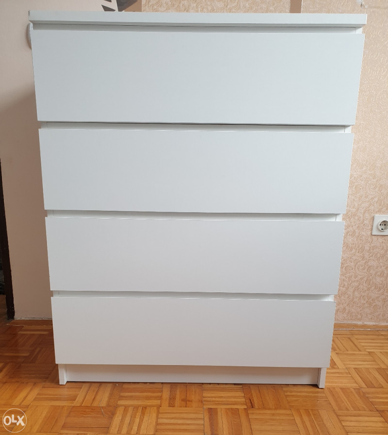 Komoda sa ladicama