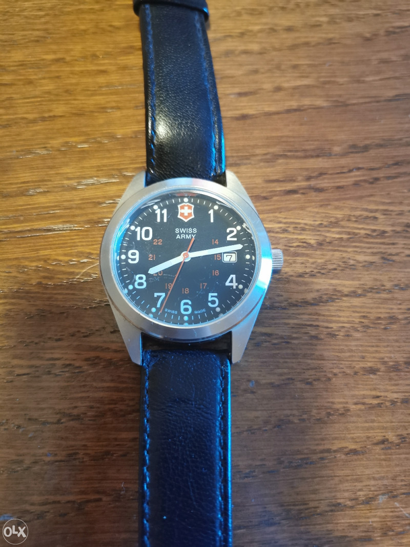 Swiss army 241083 2025