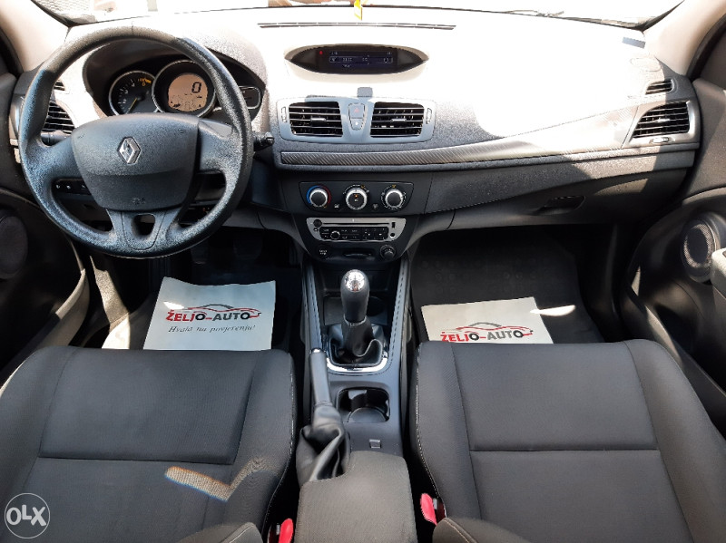 RENAULT MEGANE 1.5 dCi 90 KS 2012 g. (Reg. do 04/2022)