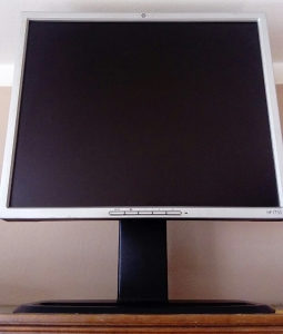 HP monitor 1755