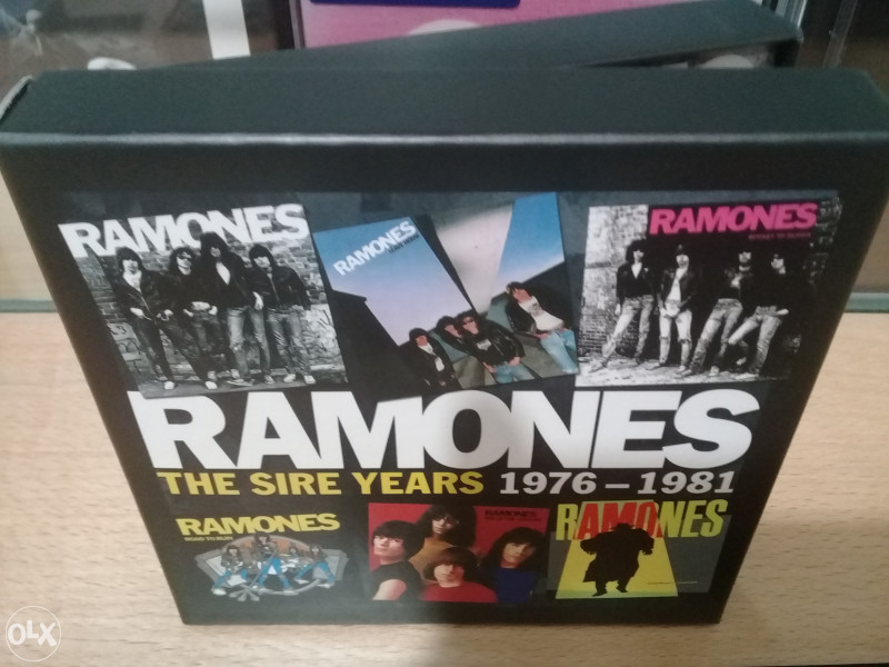 Ramones ‎The Sire Years 19761981 Box Set Muzika i spotovi OLX.ba
