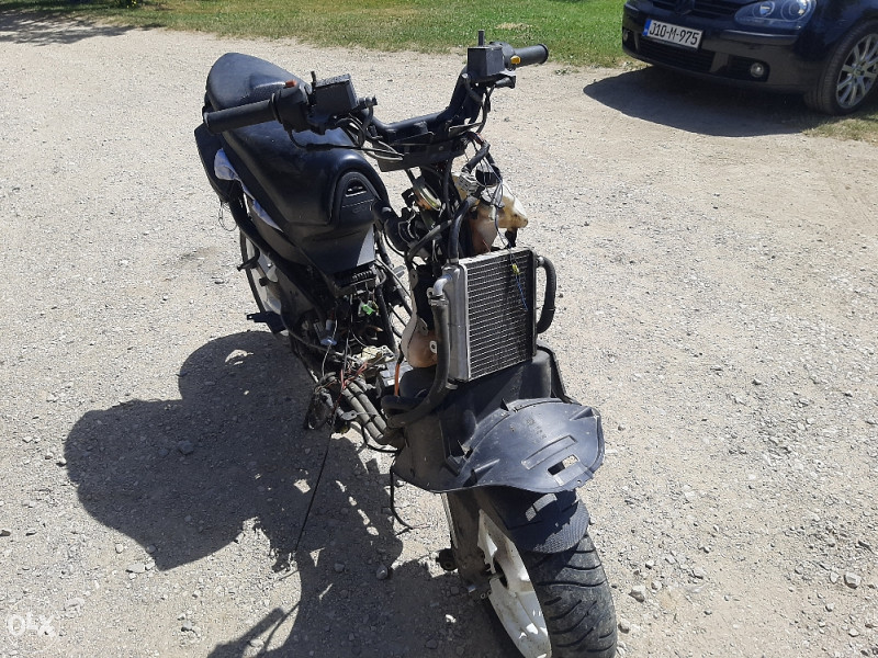Aprilia sr 50 2014 di tech dijelovi
