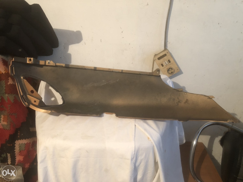 Piaggio x9 bocna desna plastika stranica