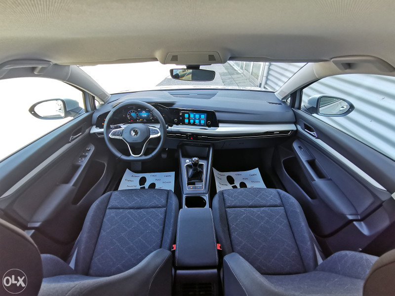 Volkswagen Golf 8 1.0 TSI Life (110 KS)