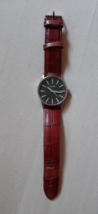 NIXON SENTRY 38  SAT ,LEATHER BROWN GATOR