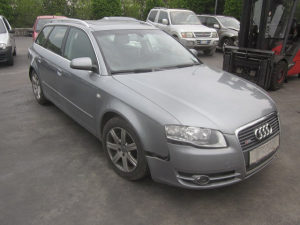Audi a4 b7 s line far maska branik prsa hauba blatobran