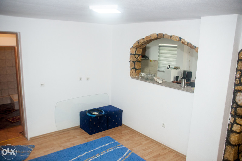 KUCA U TUZLI - Kuće - OLX.ba