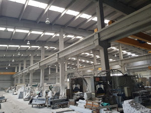 Hala 4300 m2 za skladiste,proizvodnju