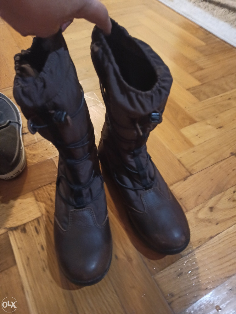 Ženske čizme br.37 Viking gore tex