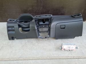 Instrumental tabla i airbag u tabli Nissan Qashqai J11