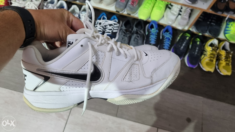 nike za tenis