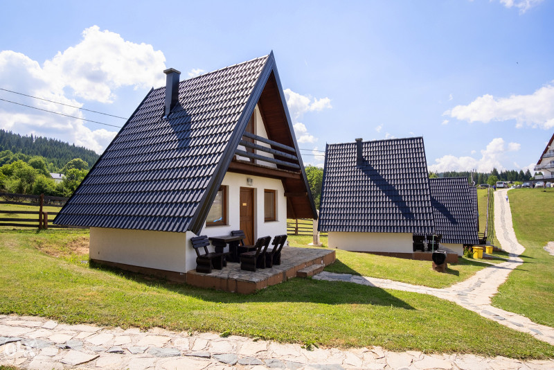 Planinska kućica/Bungalov Naselje sa4* All inclusive