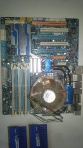 GA-X58 EXTREME i7 965 6gb ddr3 HYPERX,COOLER 1366 x58