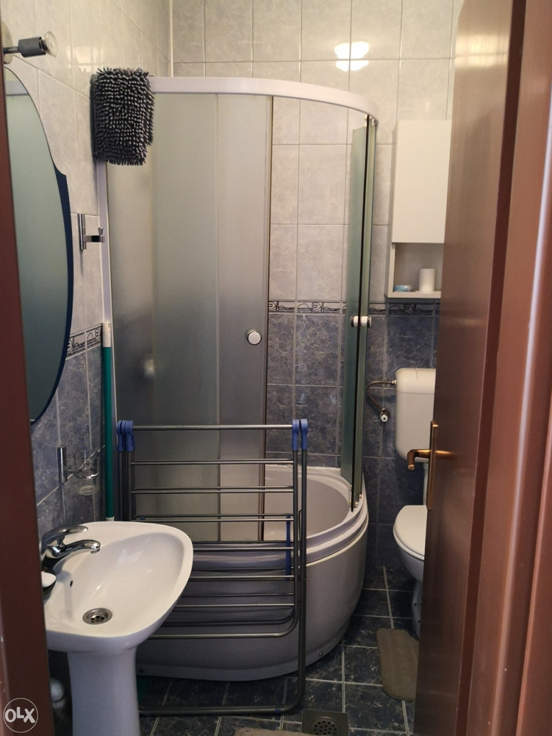 Stan Banja Luka za izdavanje 066 815 464,