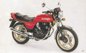 Honda 400 ccm kostur ram