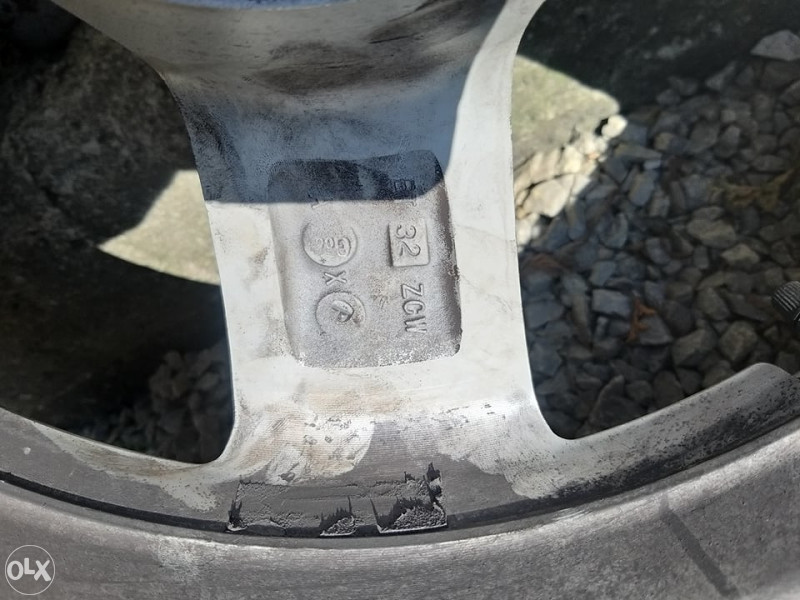 Felge R16 Mercedes W212 Michelin