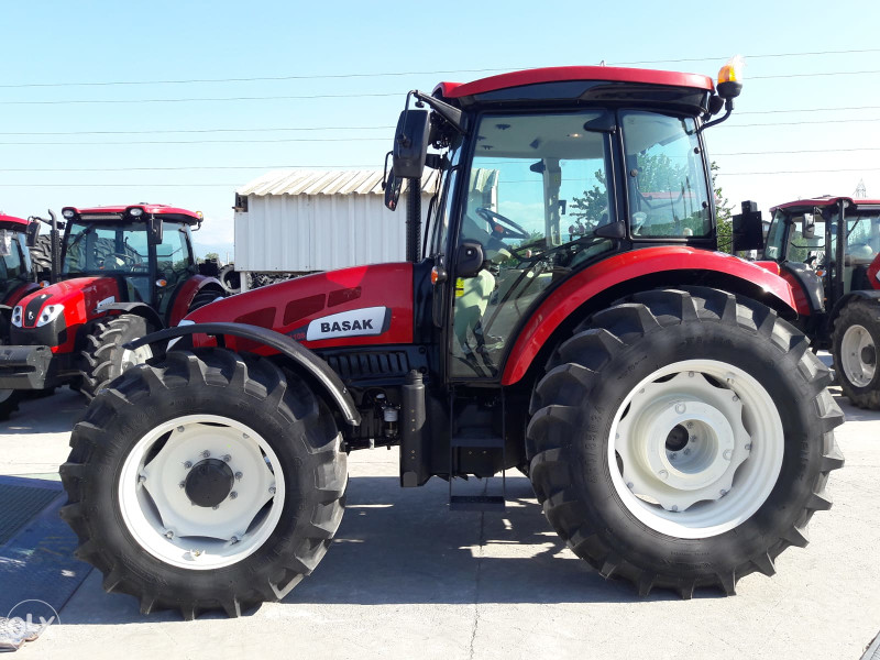 Traktor Basak 2110 S