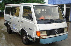 MERCEDES MB 100