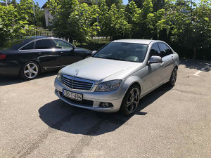 Mercedes-Benz C 220