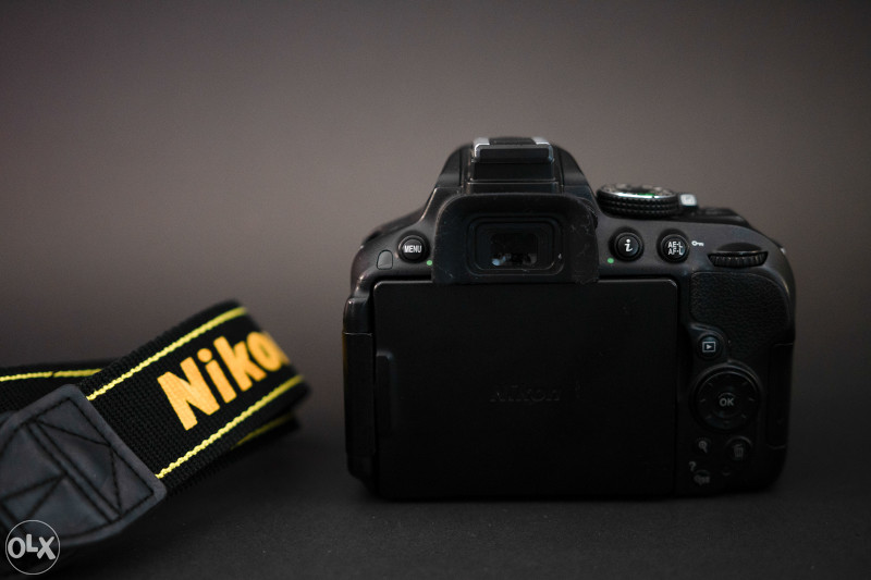 Nikon D5300 - 24 000 okidaja - WiFi