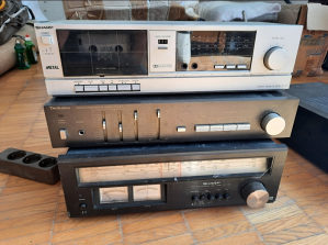 Technics pojacalo, Sharp stereo tuner i cassette deck
