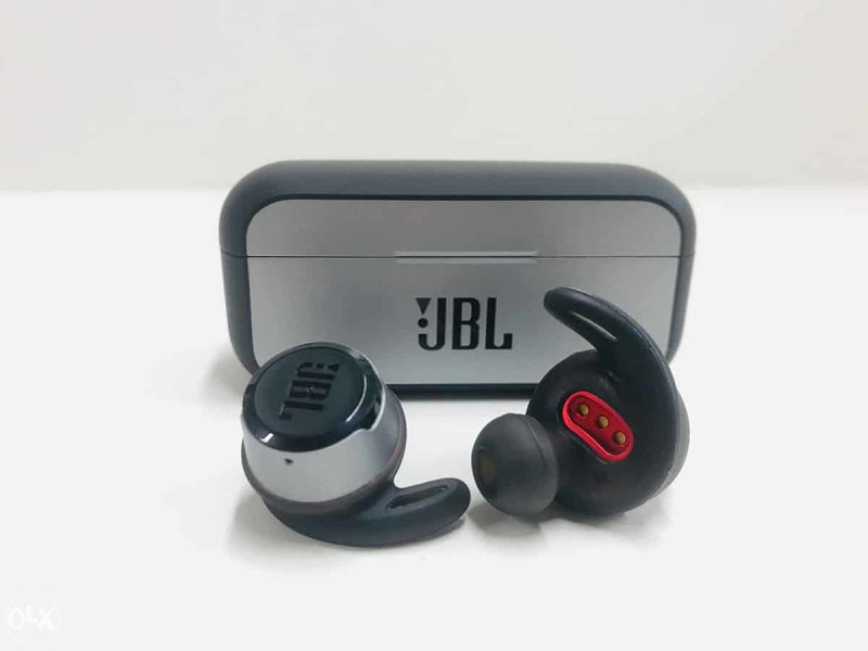 Jbl reflect best sale flow olx