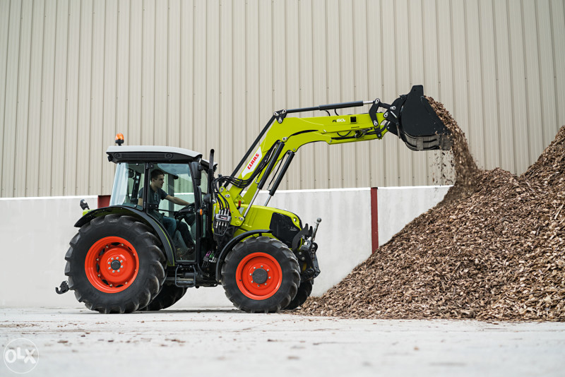Traktor Claas Elios 210