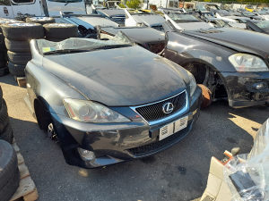 Dijelovi lexus IS220d