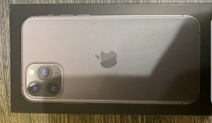 Kutija iphone 11 pro - NOVO