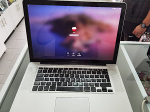 MacBook Pro 15 2011 8GB KAO NOVO