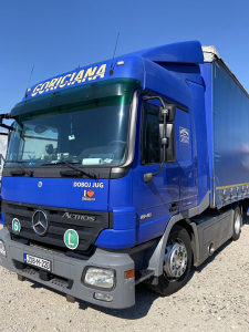 Mercedes Actros 1846 MEGA sa KRONE 2008.