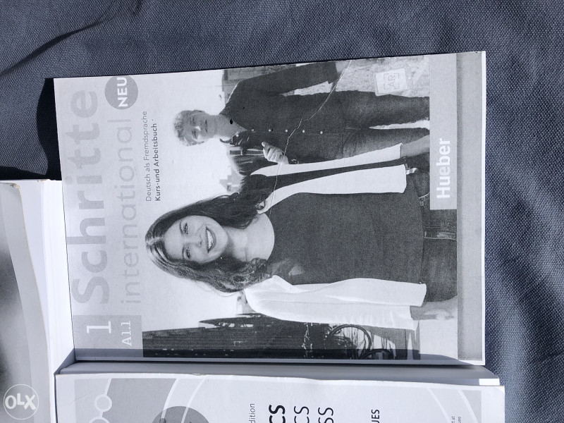 Knjige za prvi semestar ekonomije(menadžmenta) na Burchu
