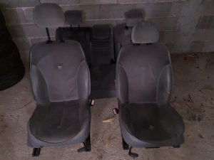 Sjedista-sicevi Renault-Reno Laguna  2001-2006god