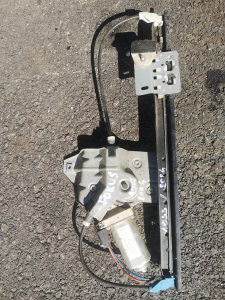 Ford Focus podiza stakla, motoric