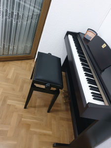 Klavir Yamaha Clavinova CLP-115