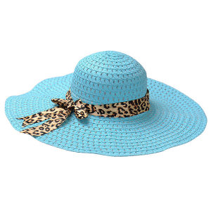 Ženski šešir za ljeto, plažu, more