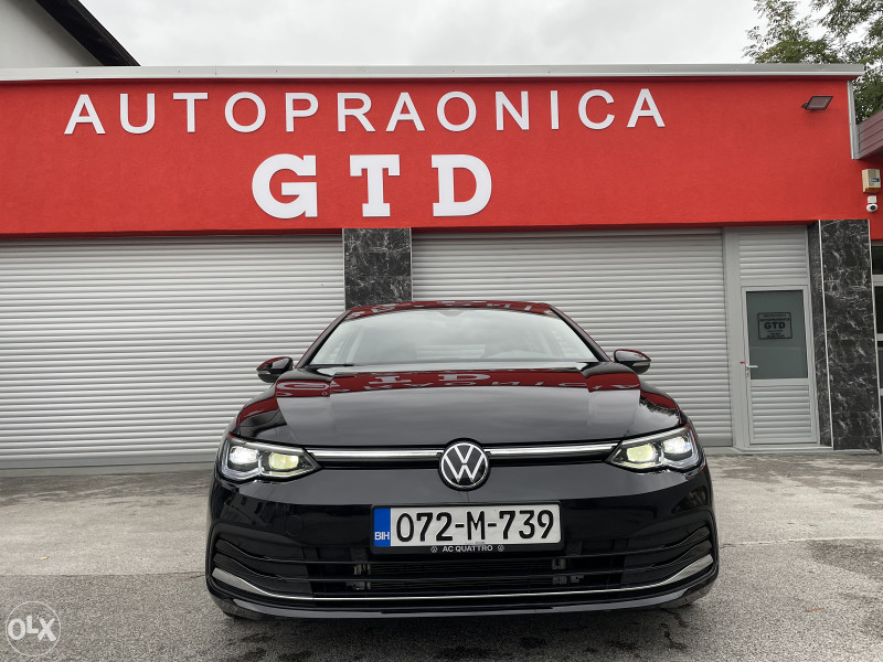 Volkswagen Golf 8 2.0 tdi Dsg